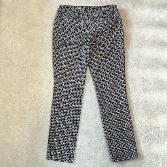 Kenar Women’s Black & White pants. Size 4 - Picture 5 of 7